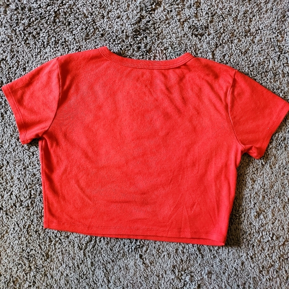 Crop Top Medium - Picture 2 of 6